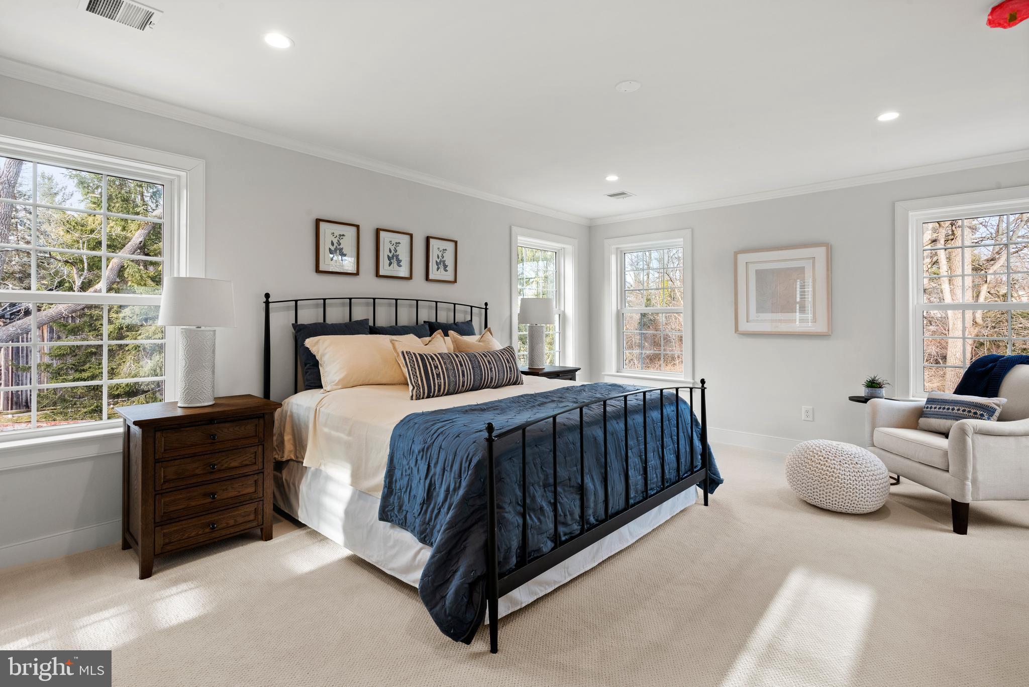 LEOPARD FARMS - Residential