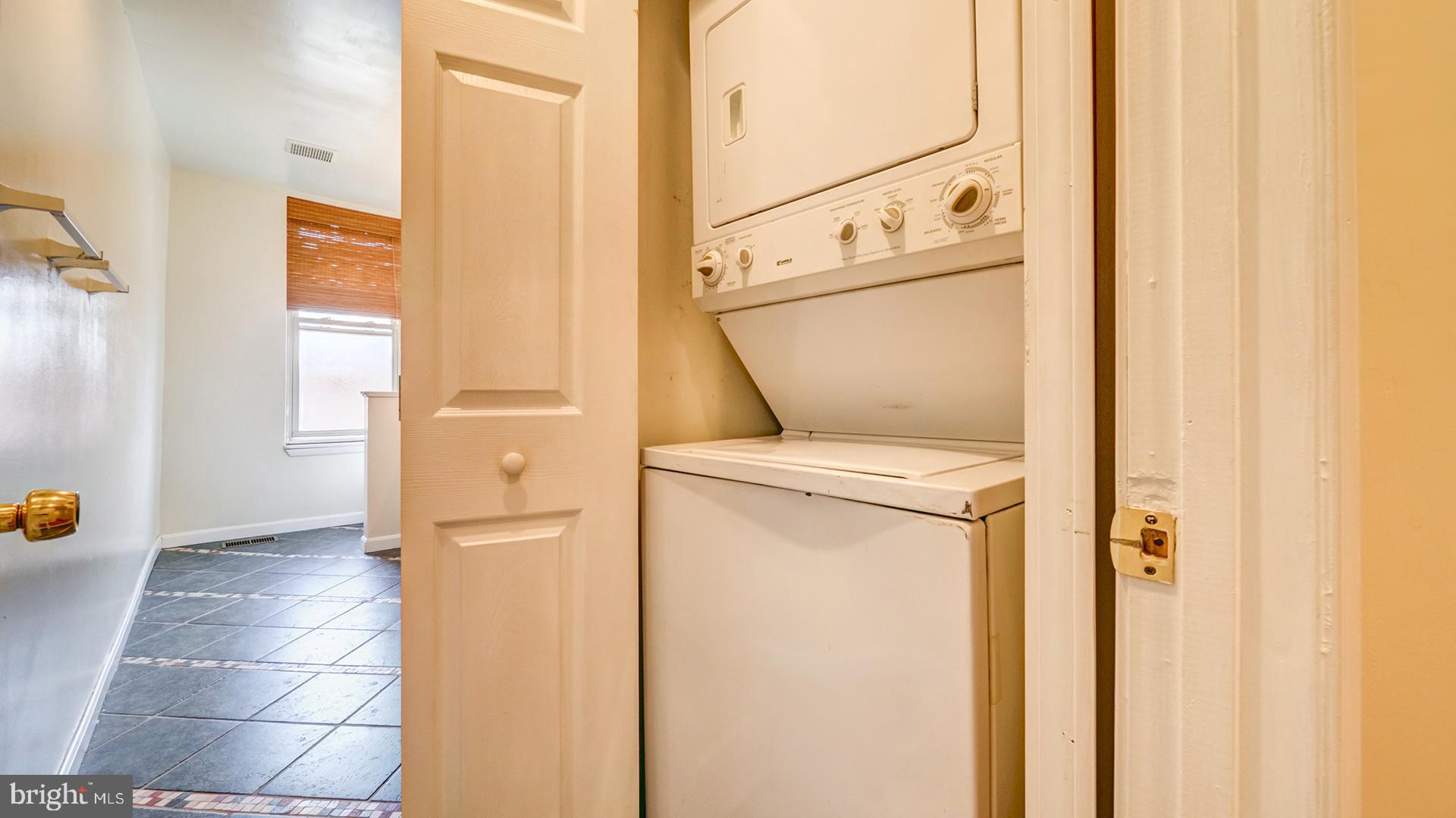 FEDERAL HILL HISTORIC DISTRICT - Residential Lease