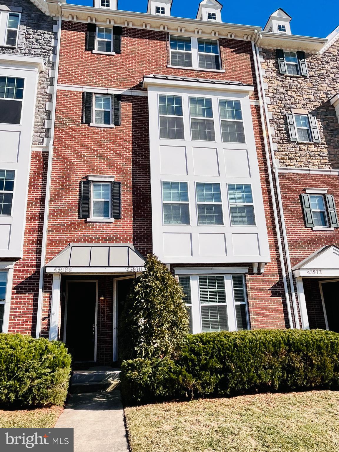 EAST GATE CONDOMINIUMS - Residential Lease