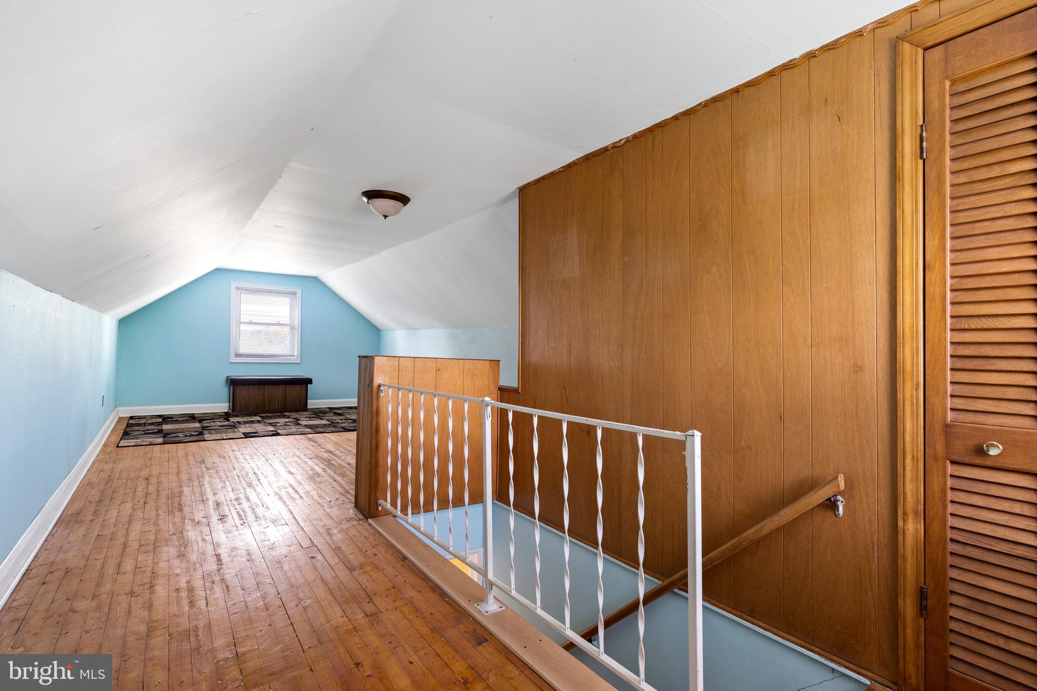 PARKVILLE - Residential