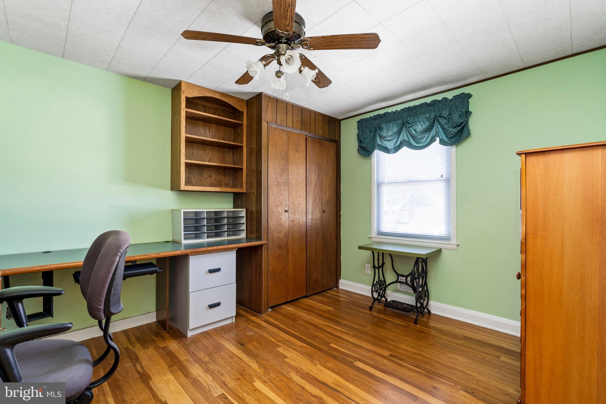 PARKVILLE - Residential