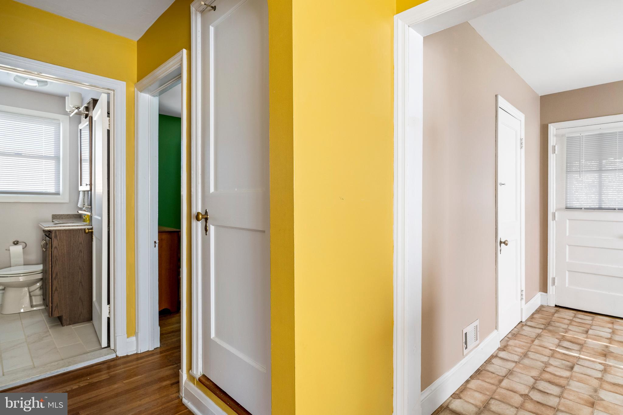 PARKVILLE - Residential