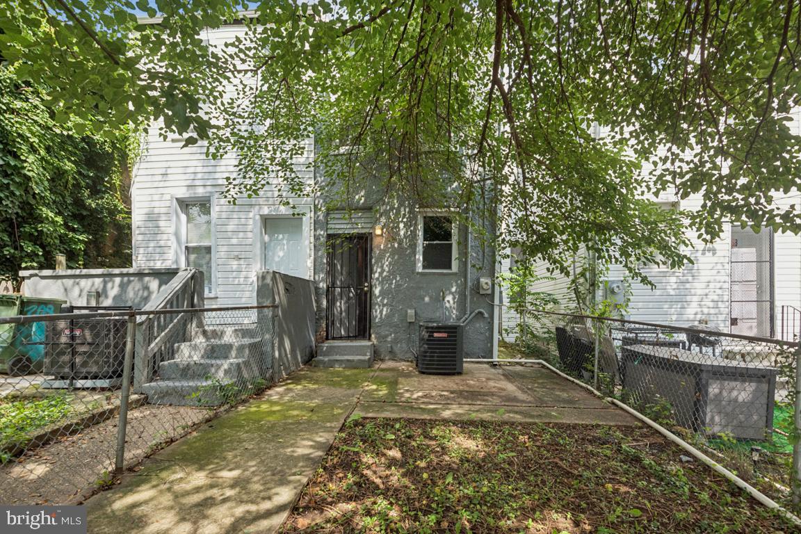 IRVINGTON - Residential