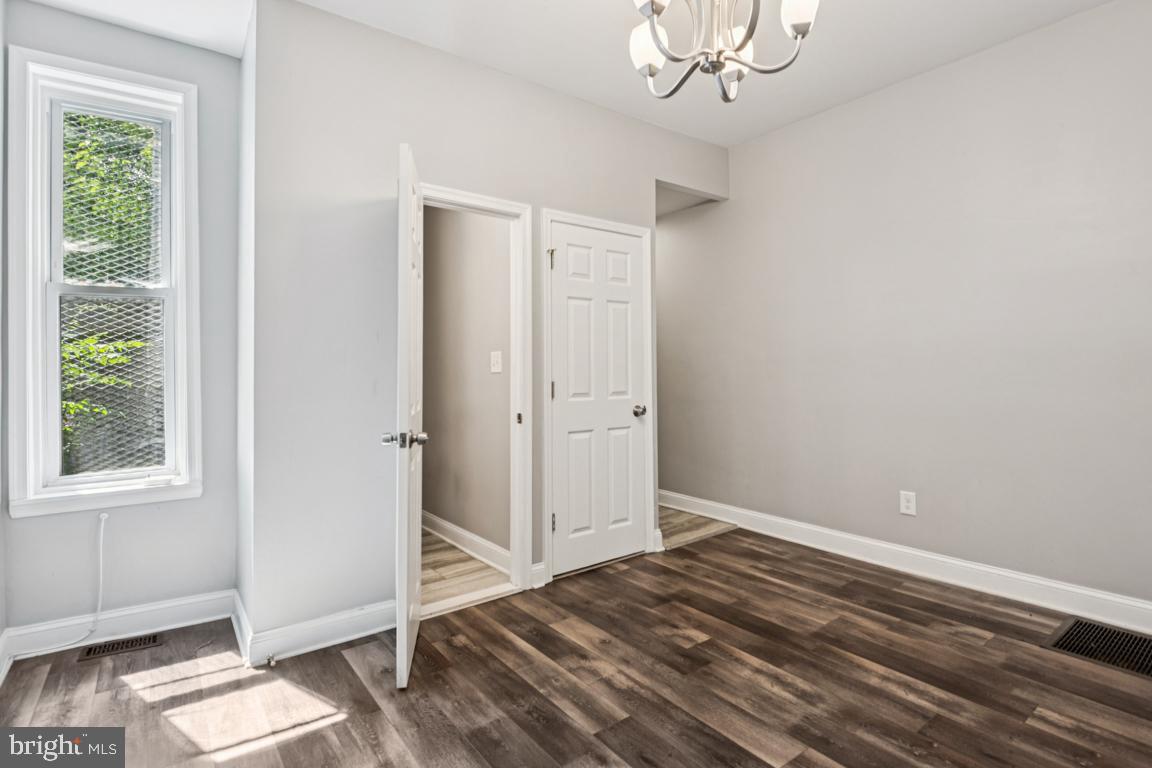 IRVINGTON - Residential