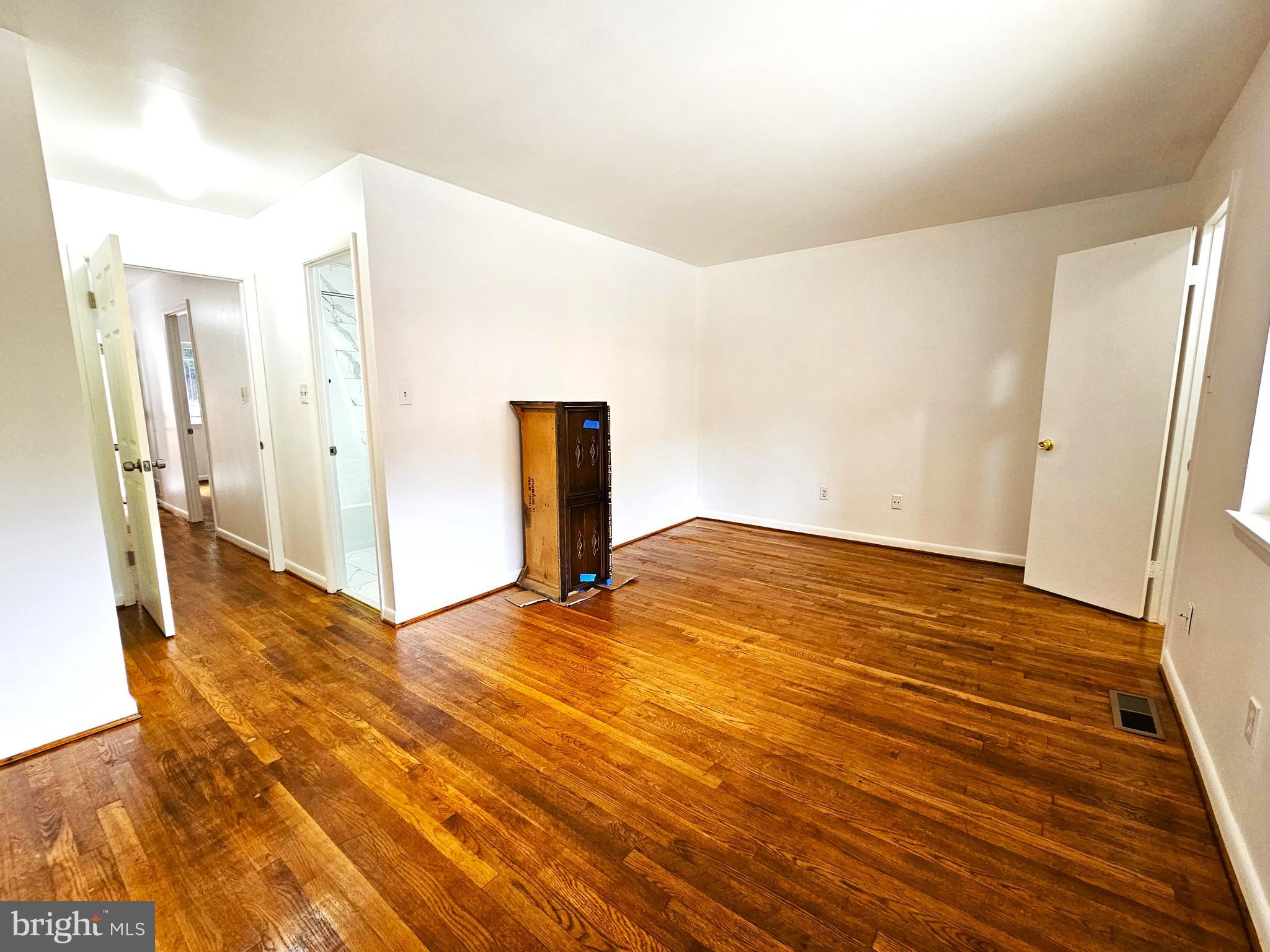 STEPPES OF BARCROFT - Residential Lease