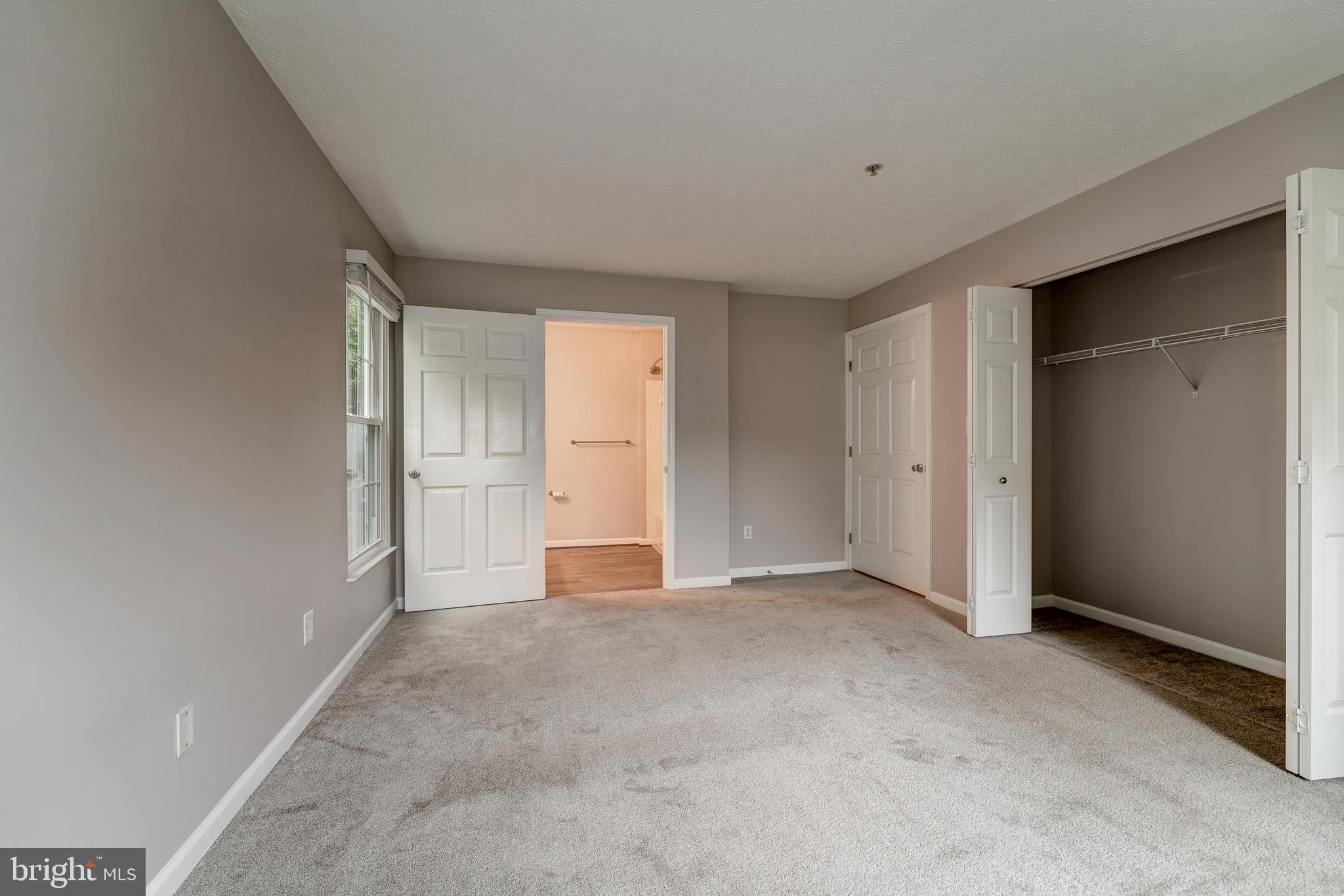 PINEY ORCHARD - Residential