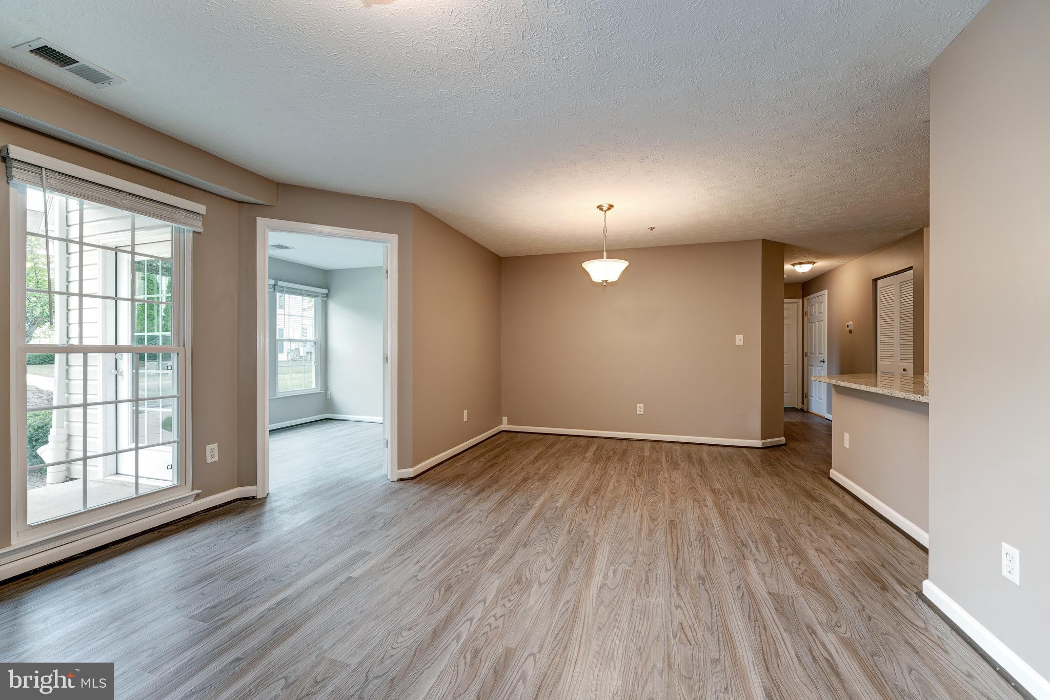 PINEY ORCHARD - Residential