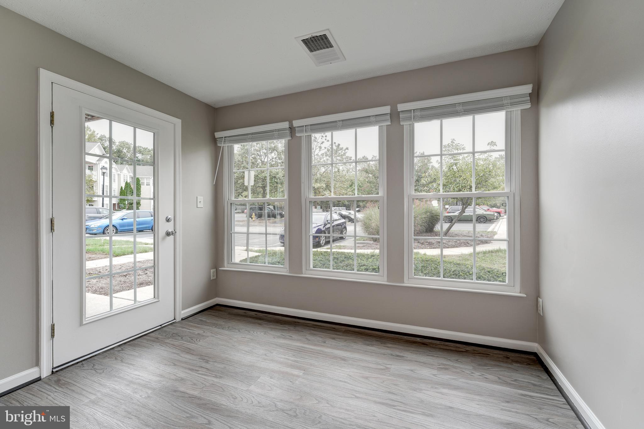 PINEY ORCHARD - Residential