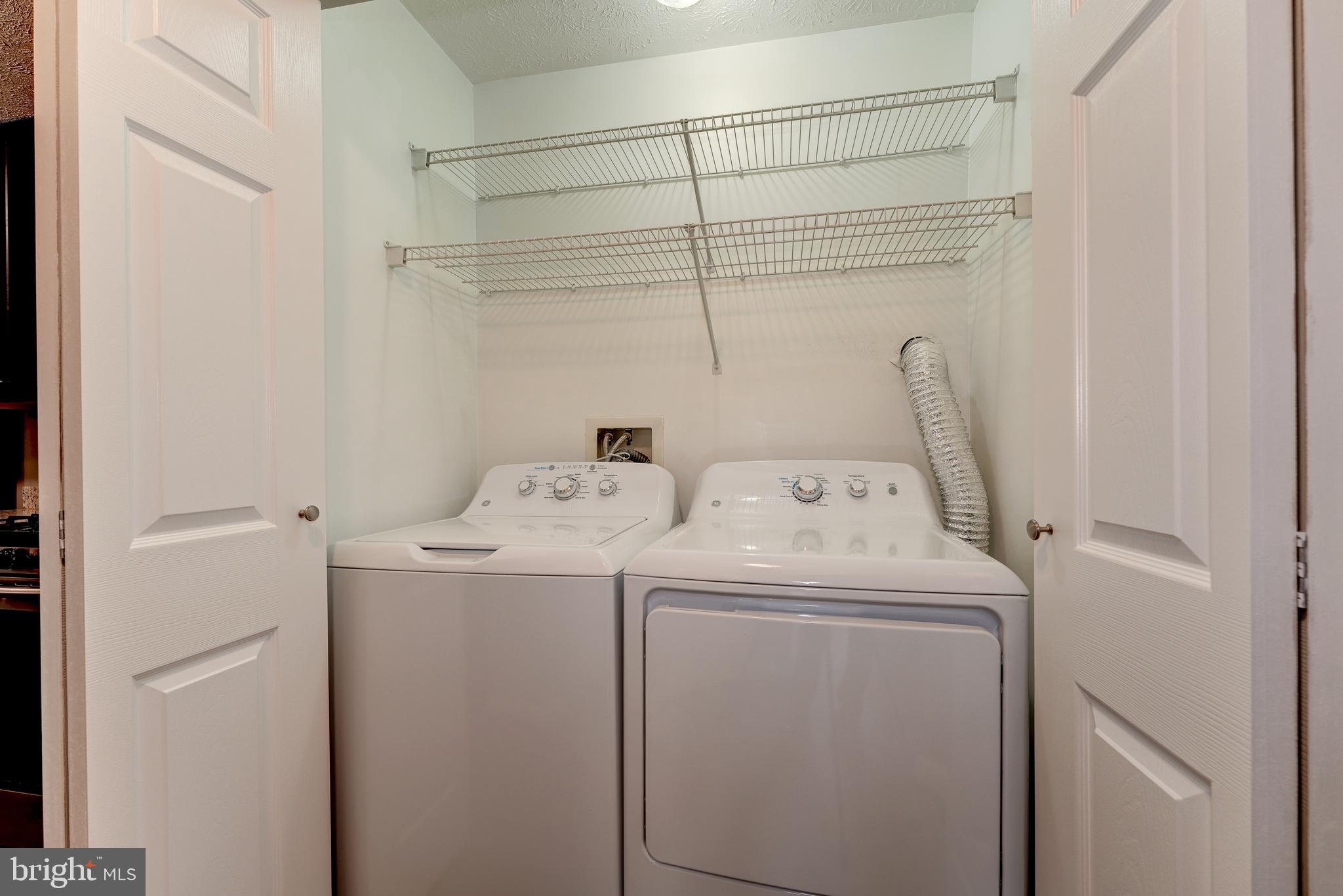 PINEY ORCHARD - Residential