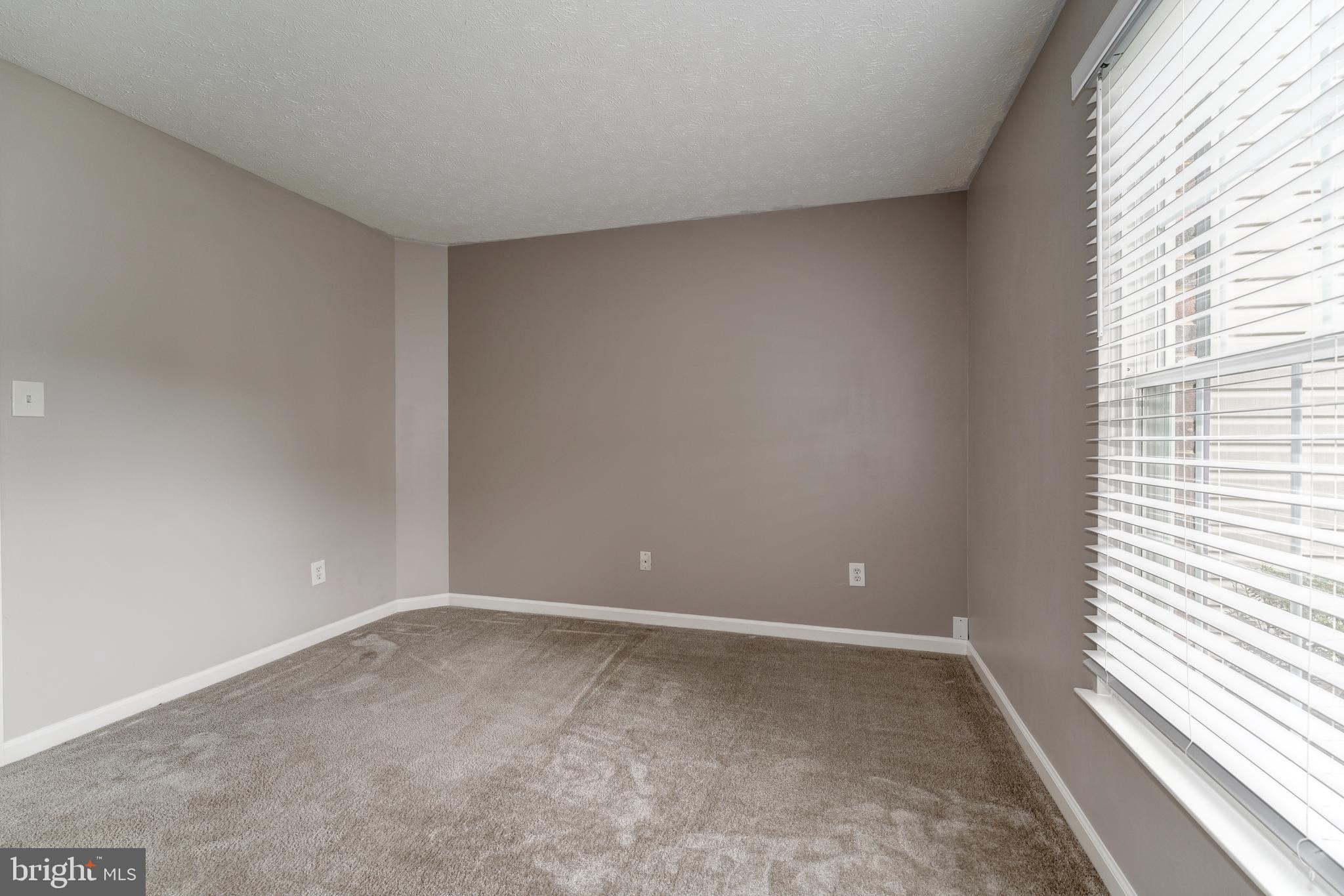 PINEY ORCHARD - Residential