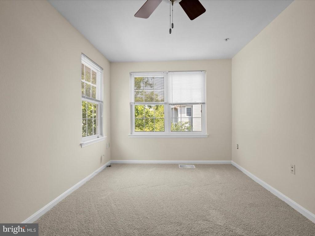 FAIR LAKES CONDO - Residential