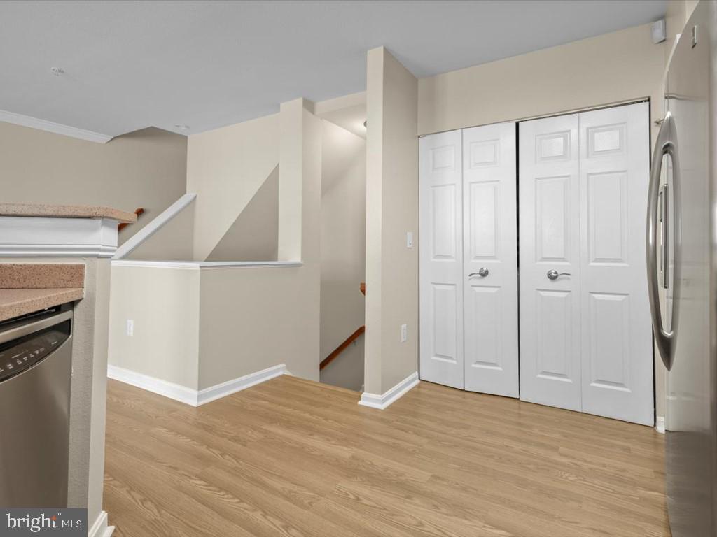 FAIR LAKES CONDO - Residential