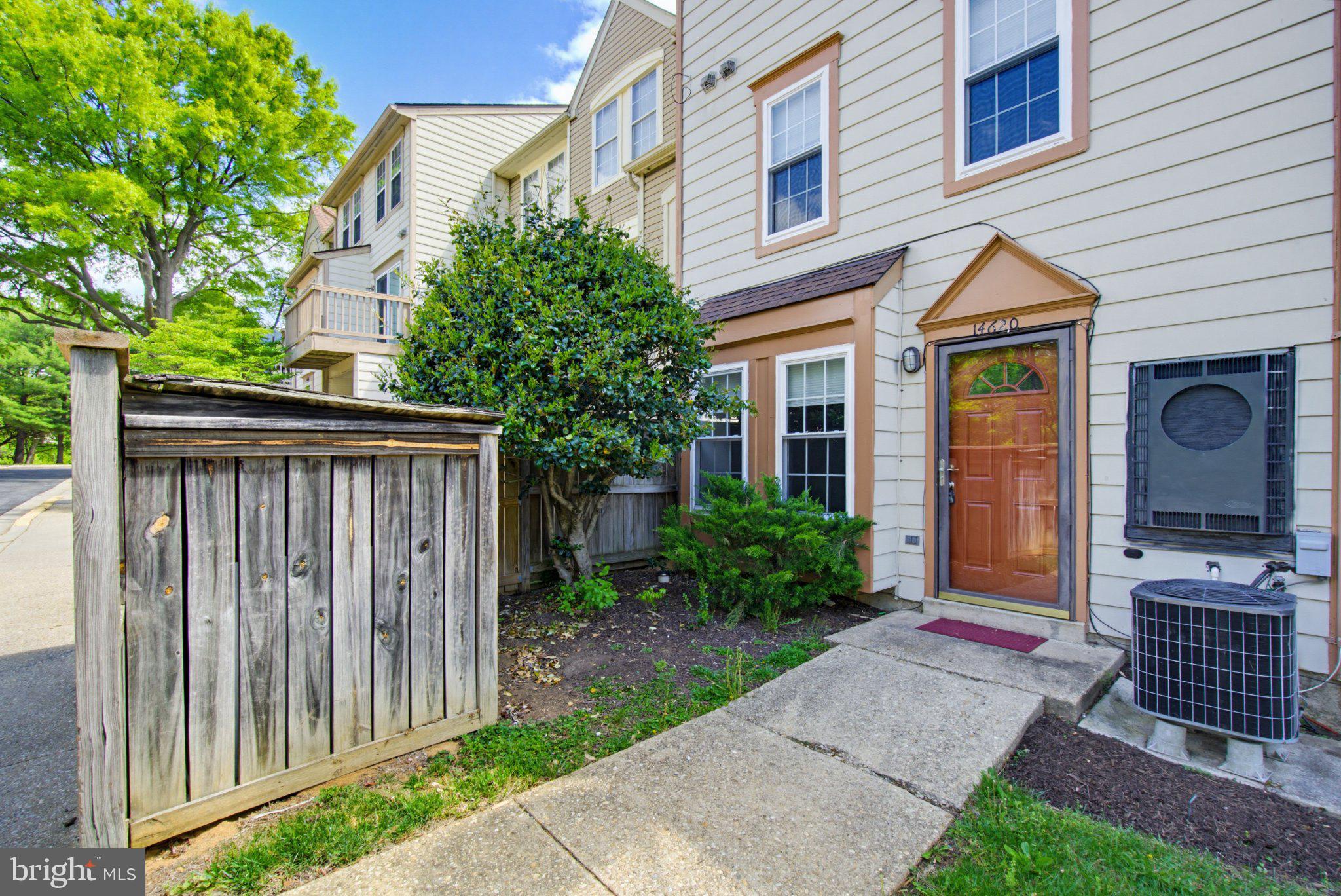 TOWNES OF GLOUCESTER - Residential