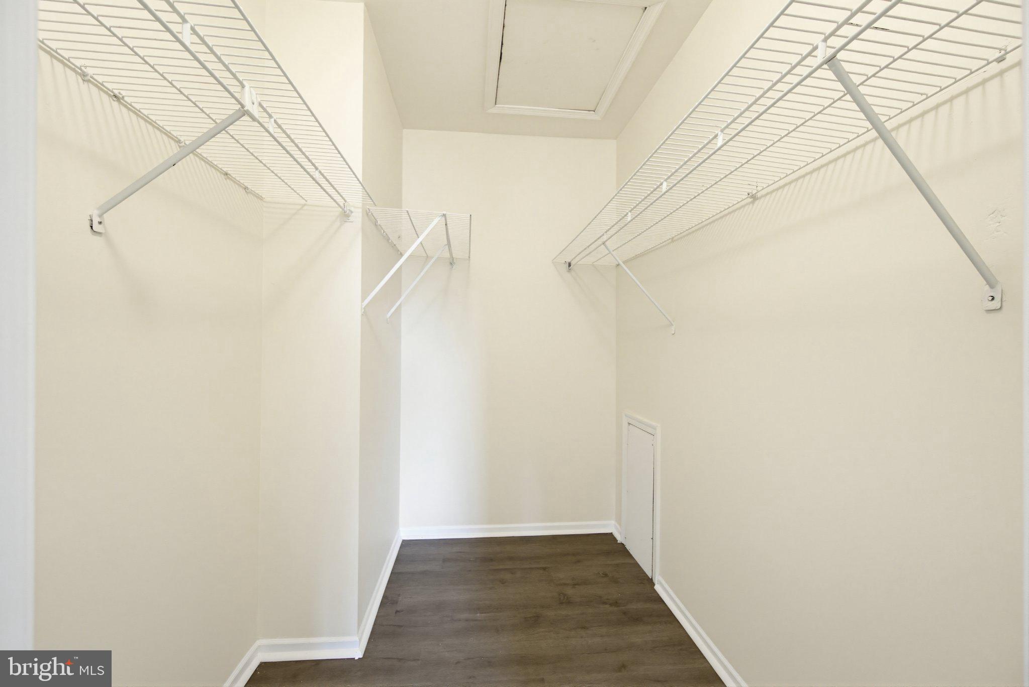 TOWNES OF GLOUCESTER - Residential