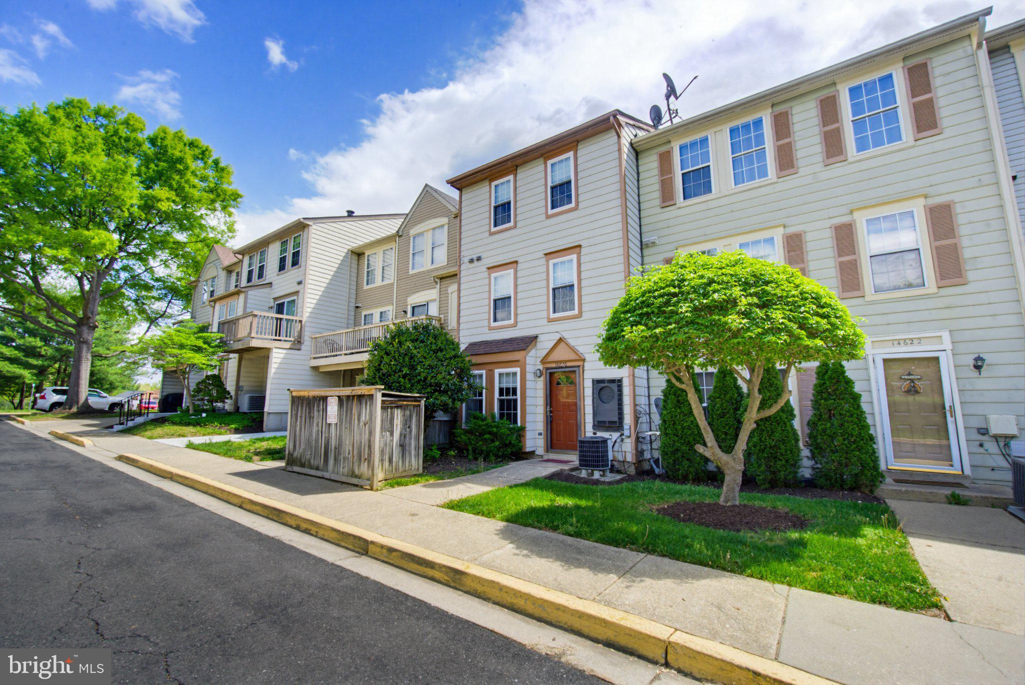 TOWNES OF GLOUCESTER - Residential