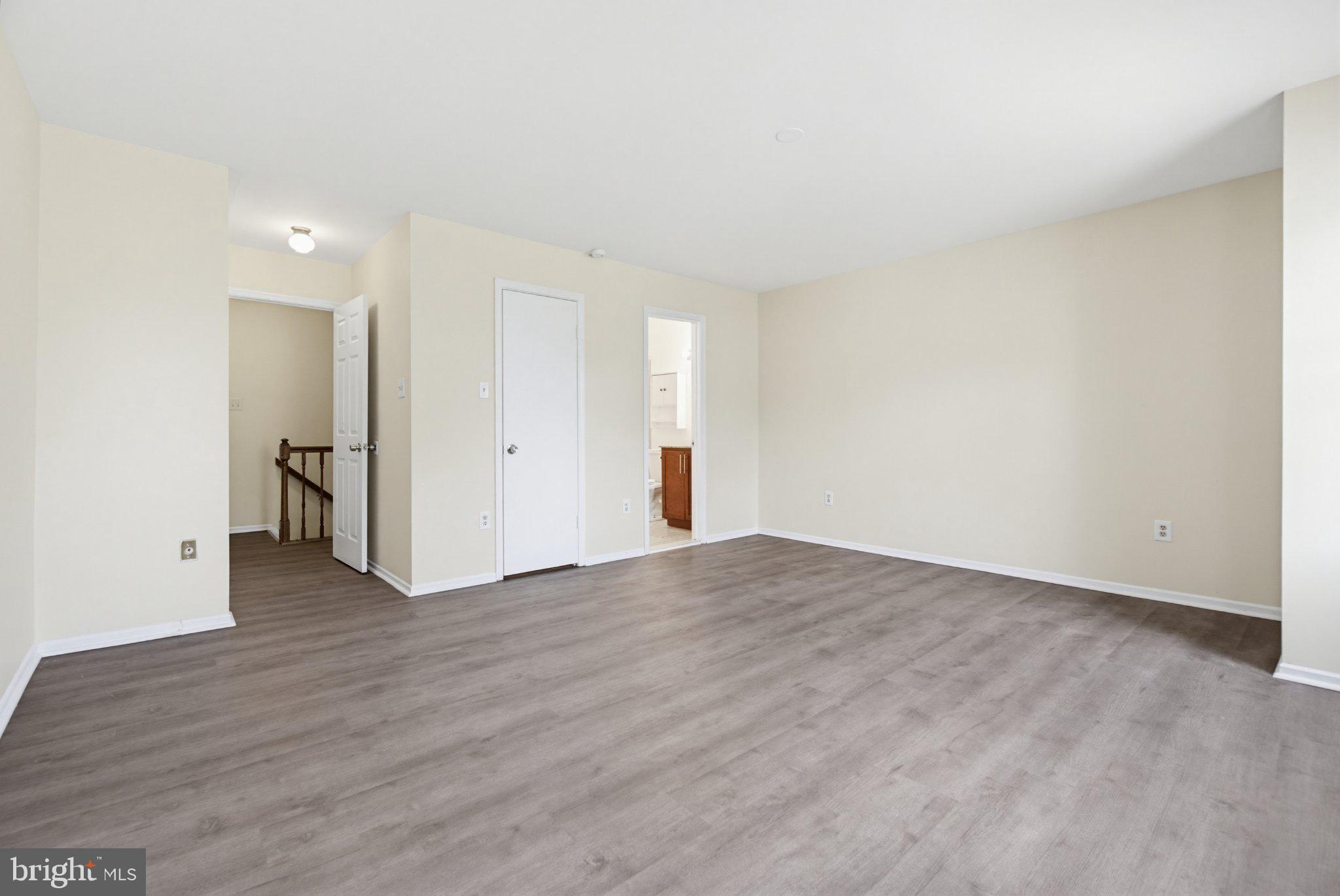 TOWNES OF GLOUCESTER - Residential