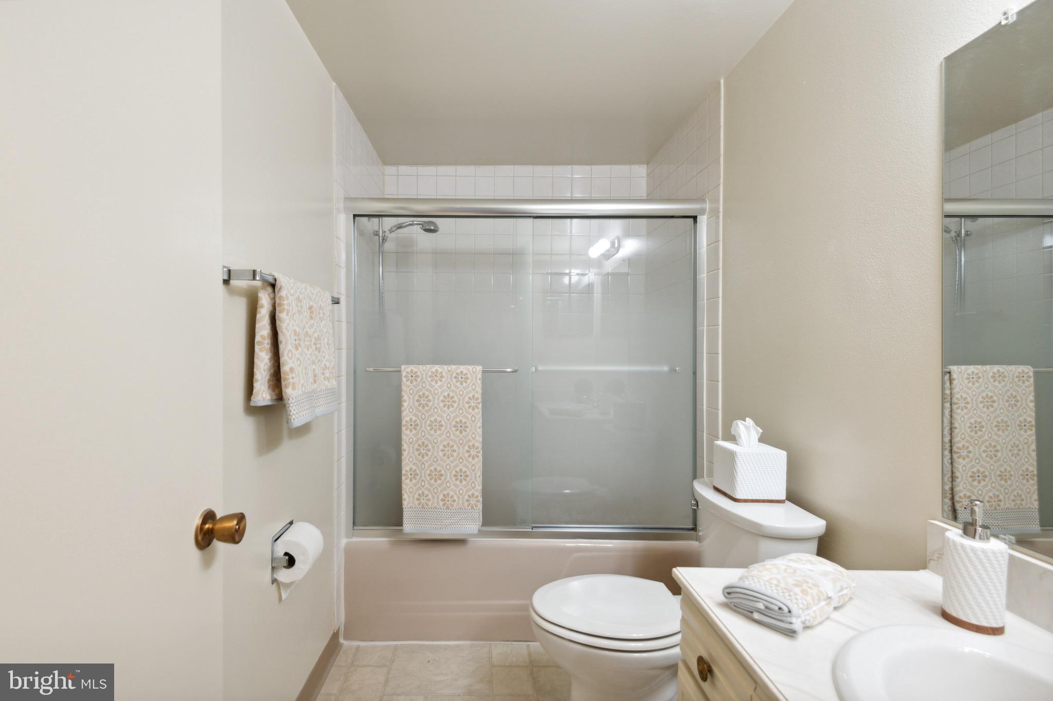 ROSSMOOR LEISURE WORLD - Residential