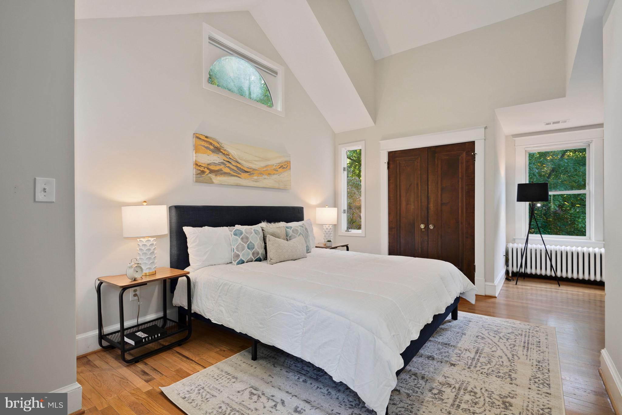 CHEVY CHASE VILLAGE - Residential