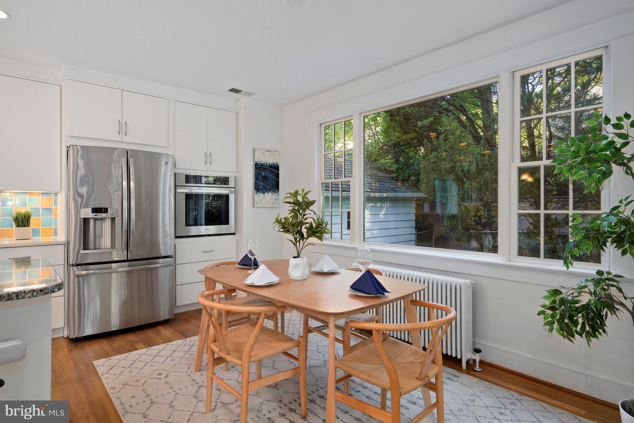 CHEVY CHASE VILLAGE - Residential