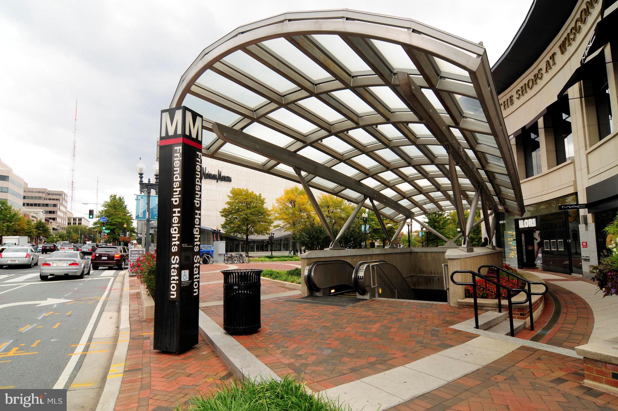 CHEVY CHASE VILLAGE - Residential