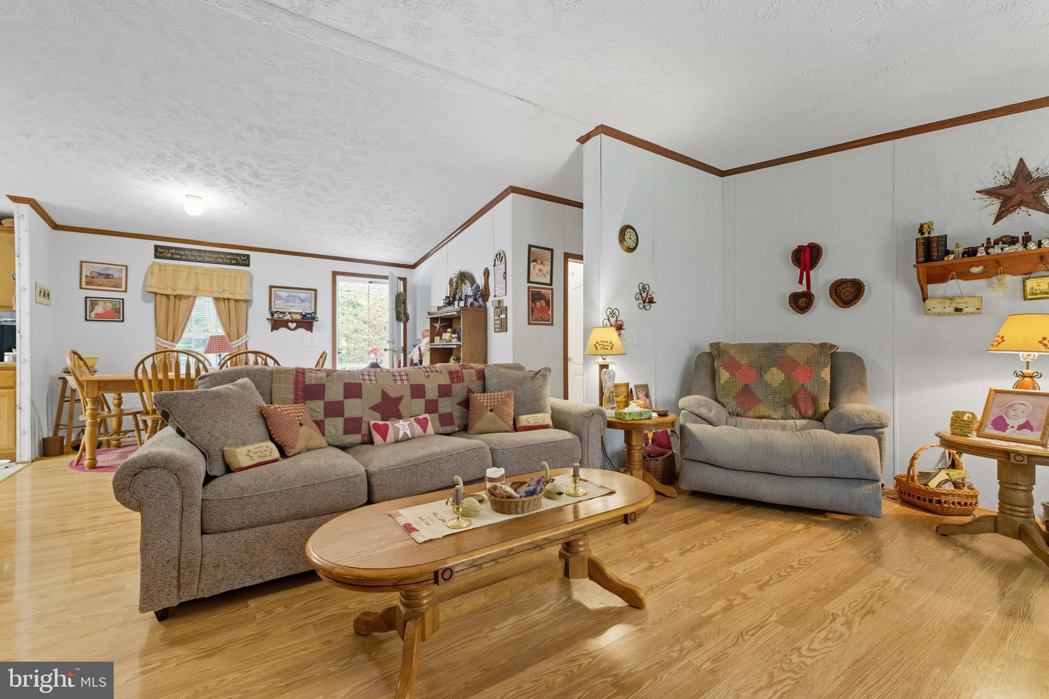 287 MOCKINGBIRD LANE