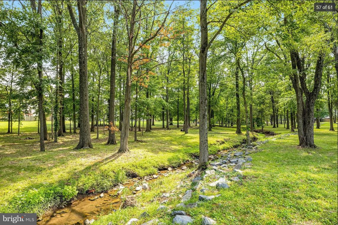 REFLECTION LAKE - Residential