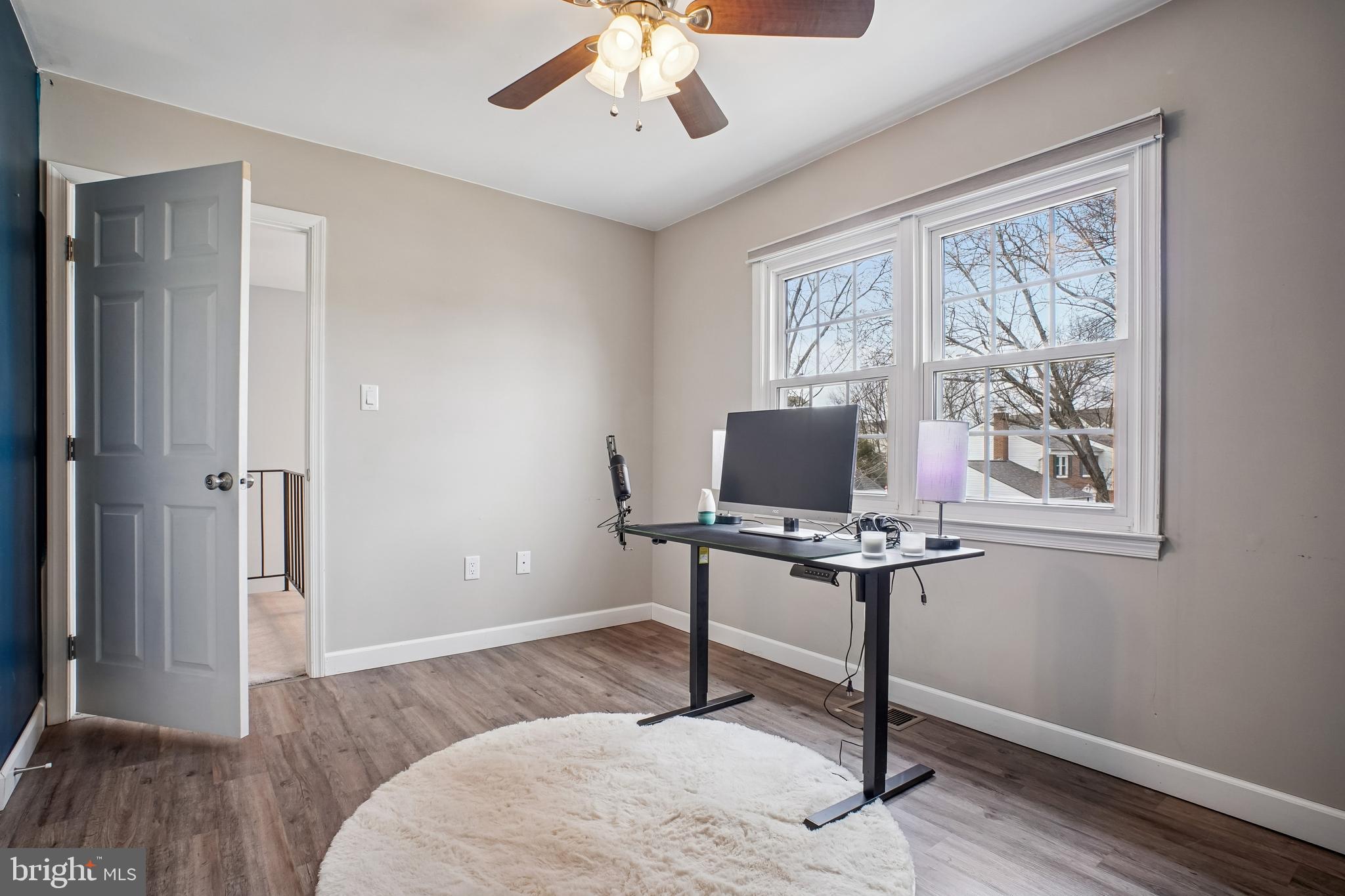 REFLECTION LAKE - Residential