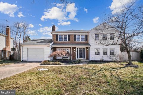 Photo of 2205 Herman Court, HERNDON, VA 20170 (MLS # VAFX2292920)