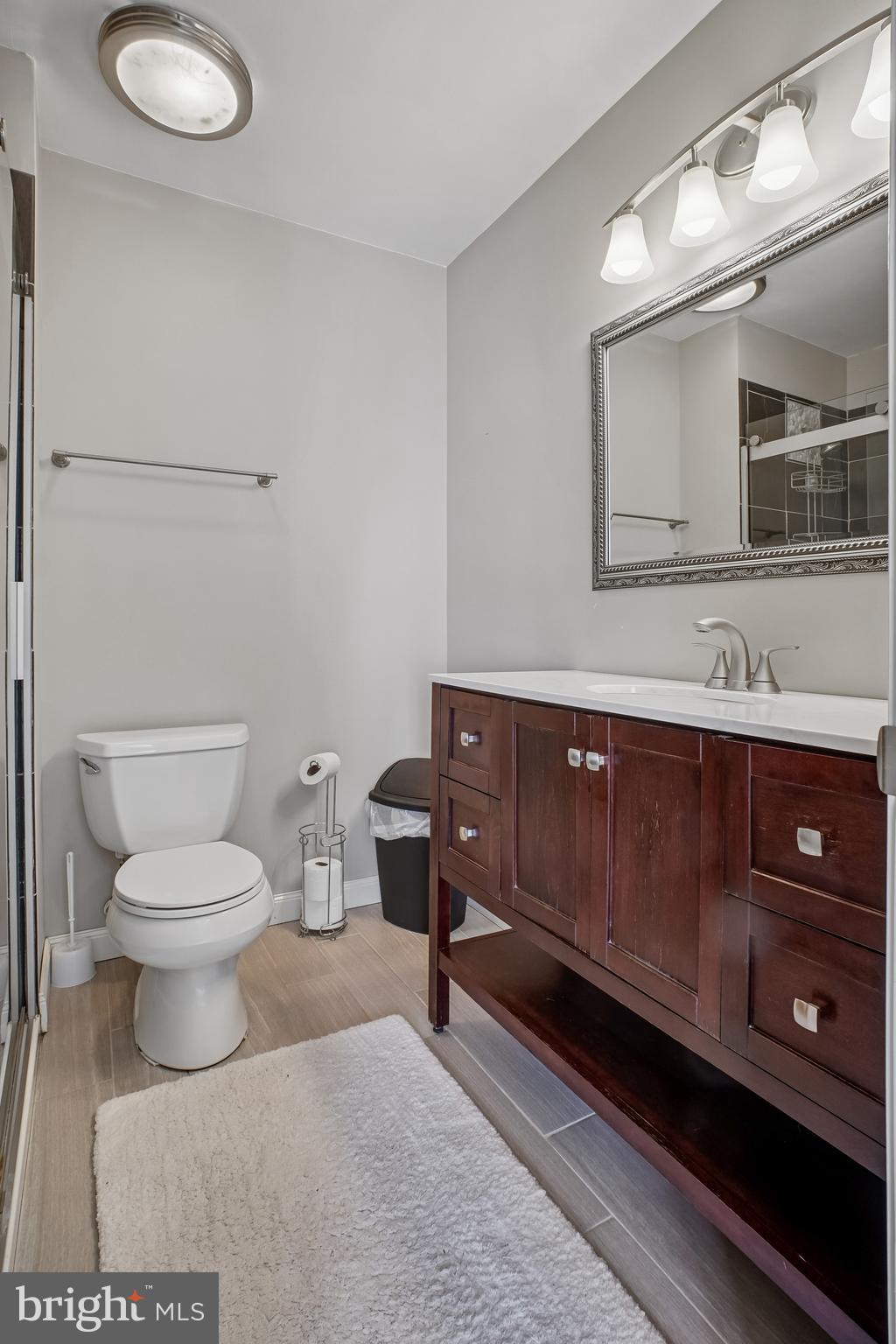 REFLECTION LAKE - Residential