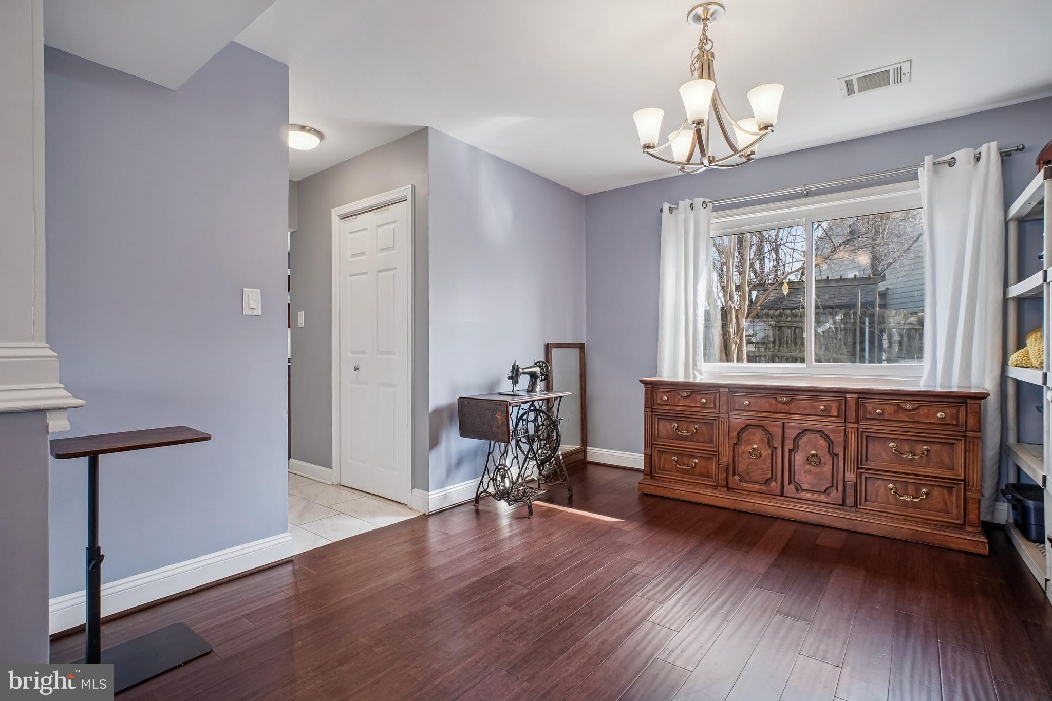 REFLECTION LAKE - Residential