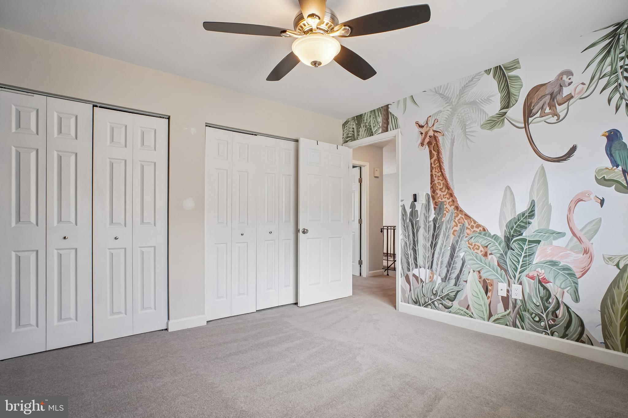 REFLECTION LAKE - Residential