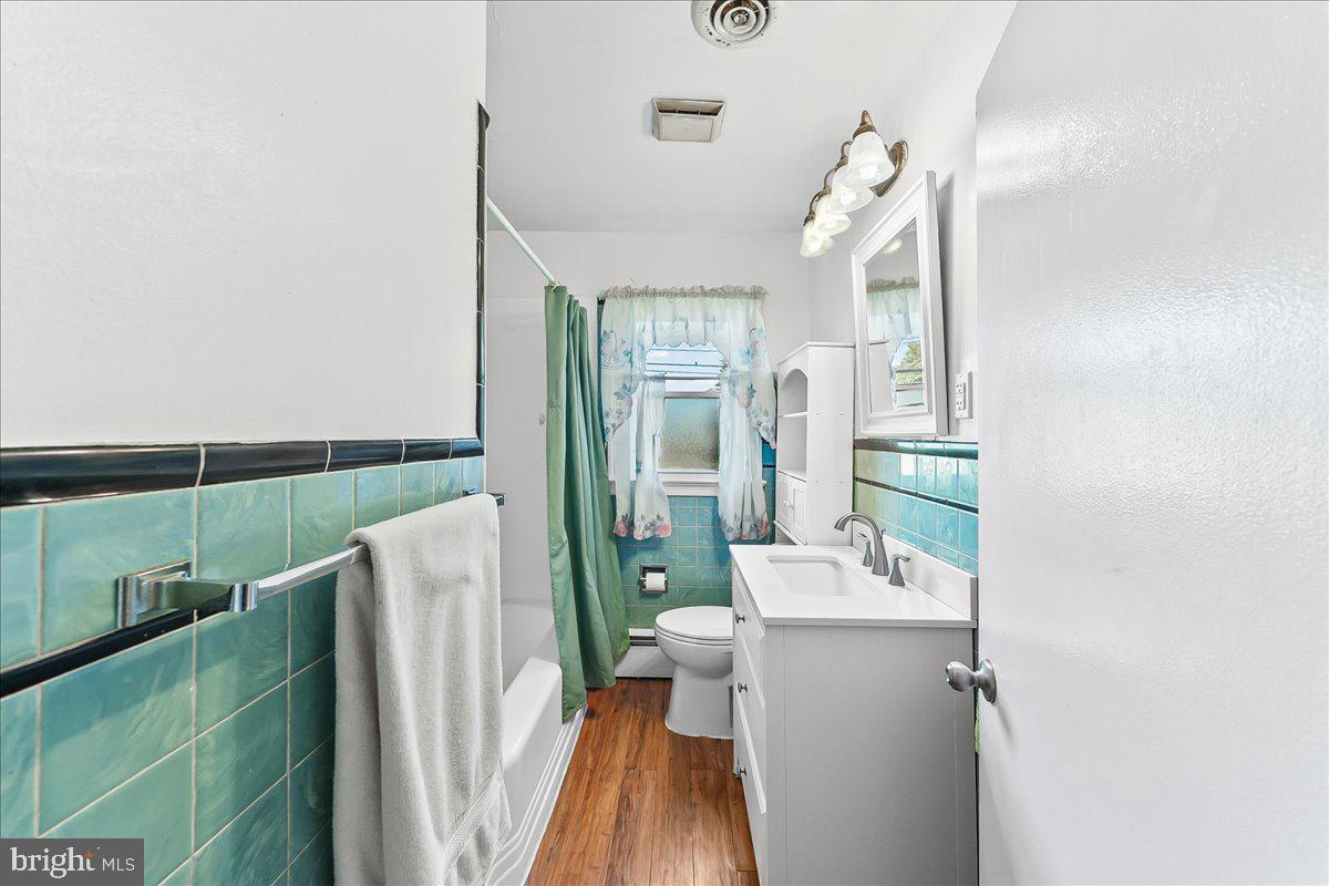 COTTAGE DALE ACRES - Residential