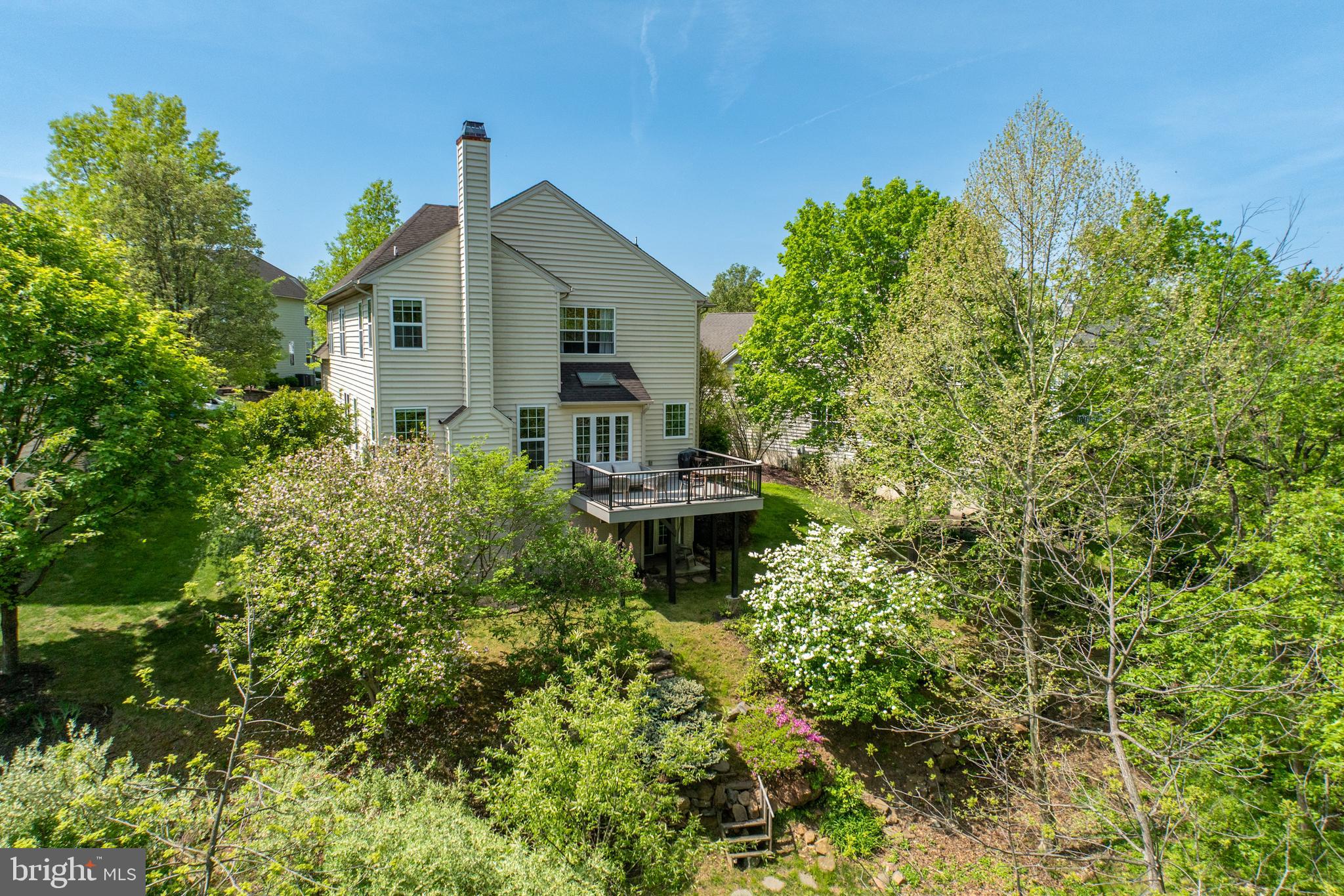 306 QUAIL DRIVE N