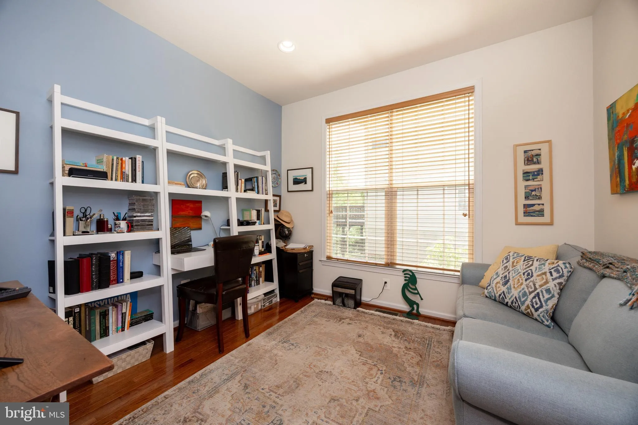 Phoenixville, Pennsylvania 19460, United States, 4 Bedrooms Bedrooms, ,4 BathroomsBathrooms,Residential,Pending,124180