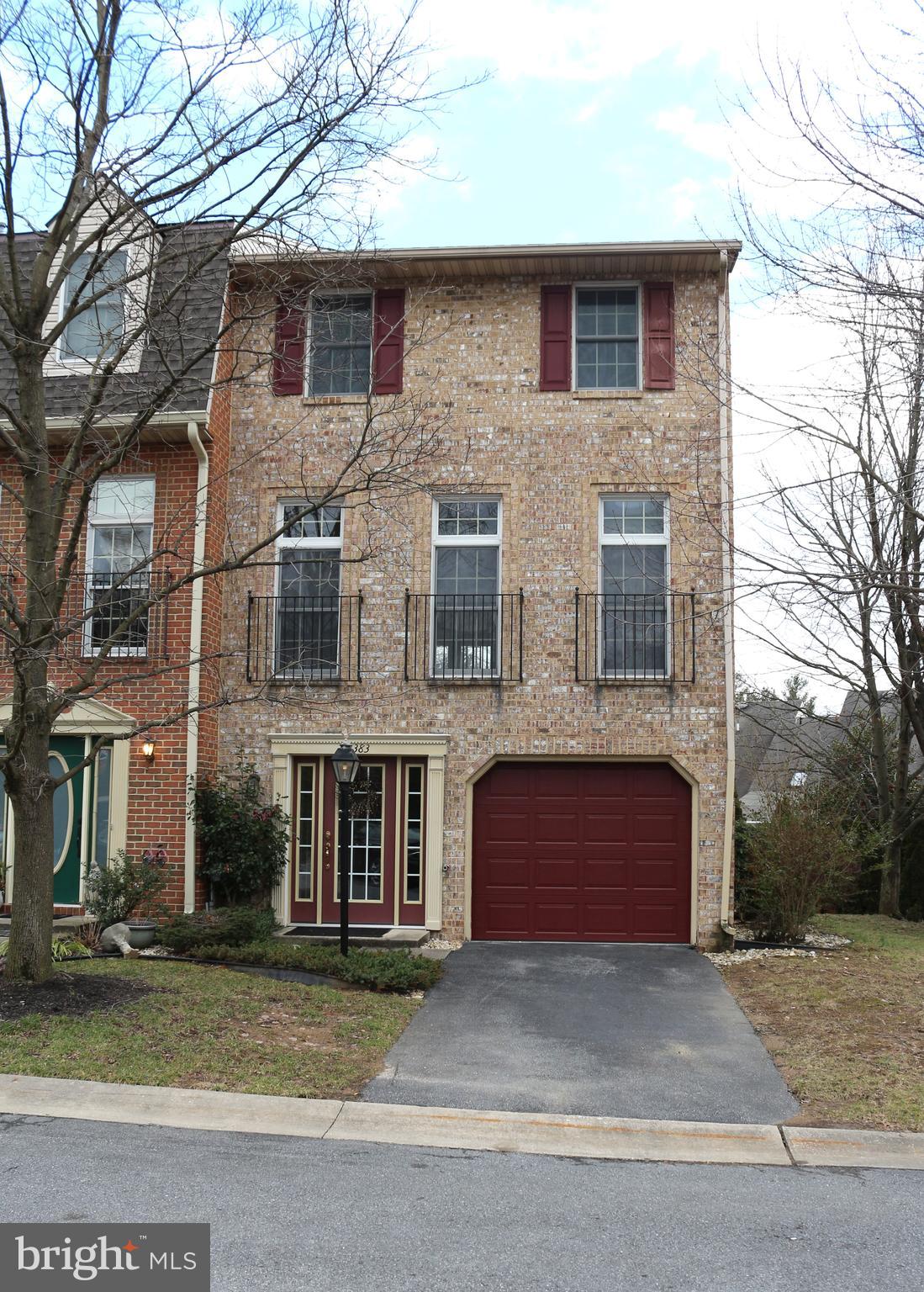 NORTH GATE TOWNE HOMES - Residential