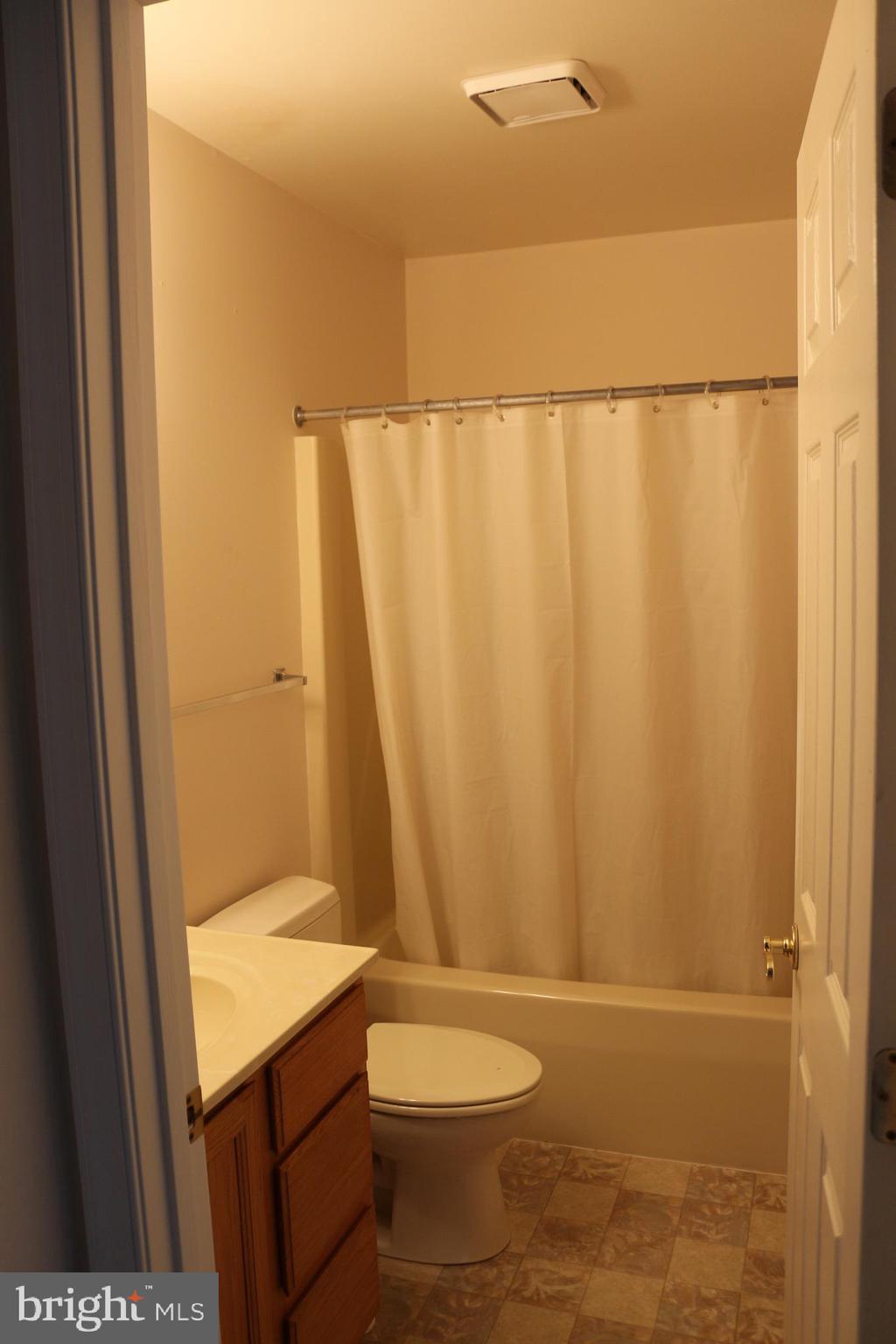 NORTH GATE TOWNE HOMES - Residential