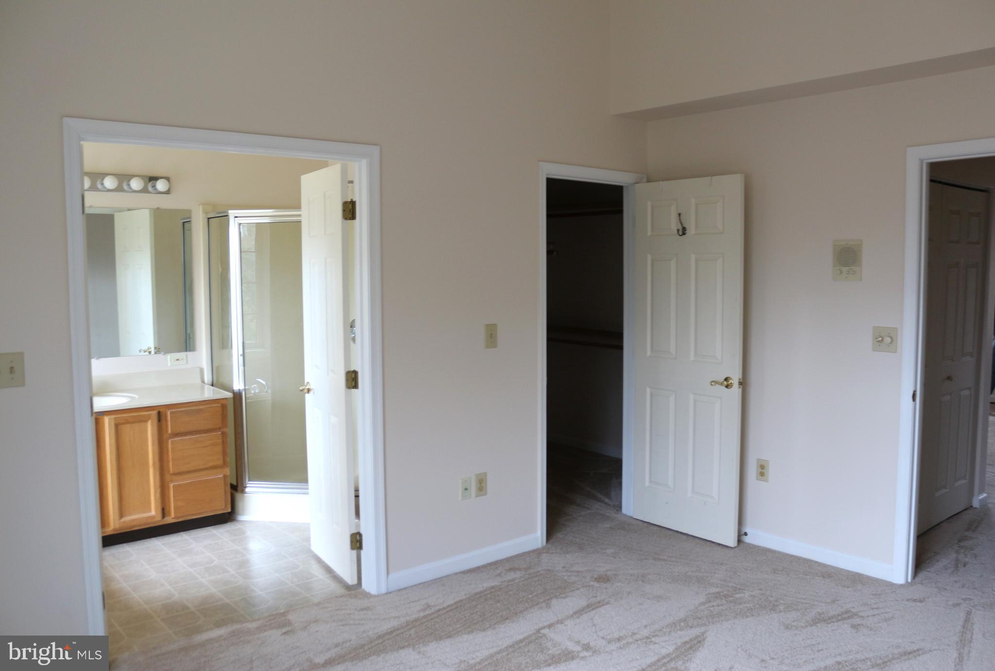 NORTH GATE TOWNE HOMES - Residential