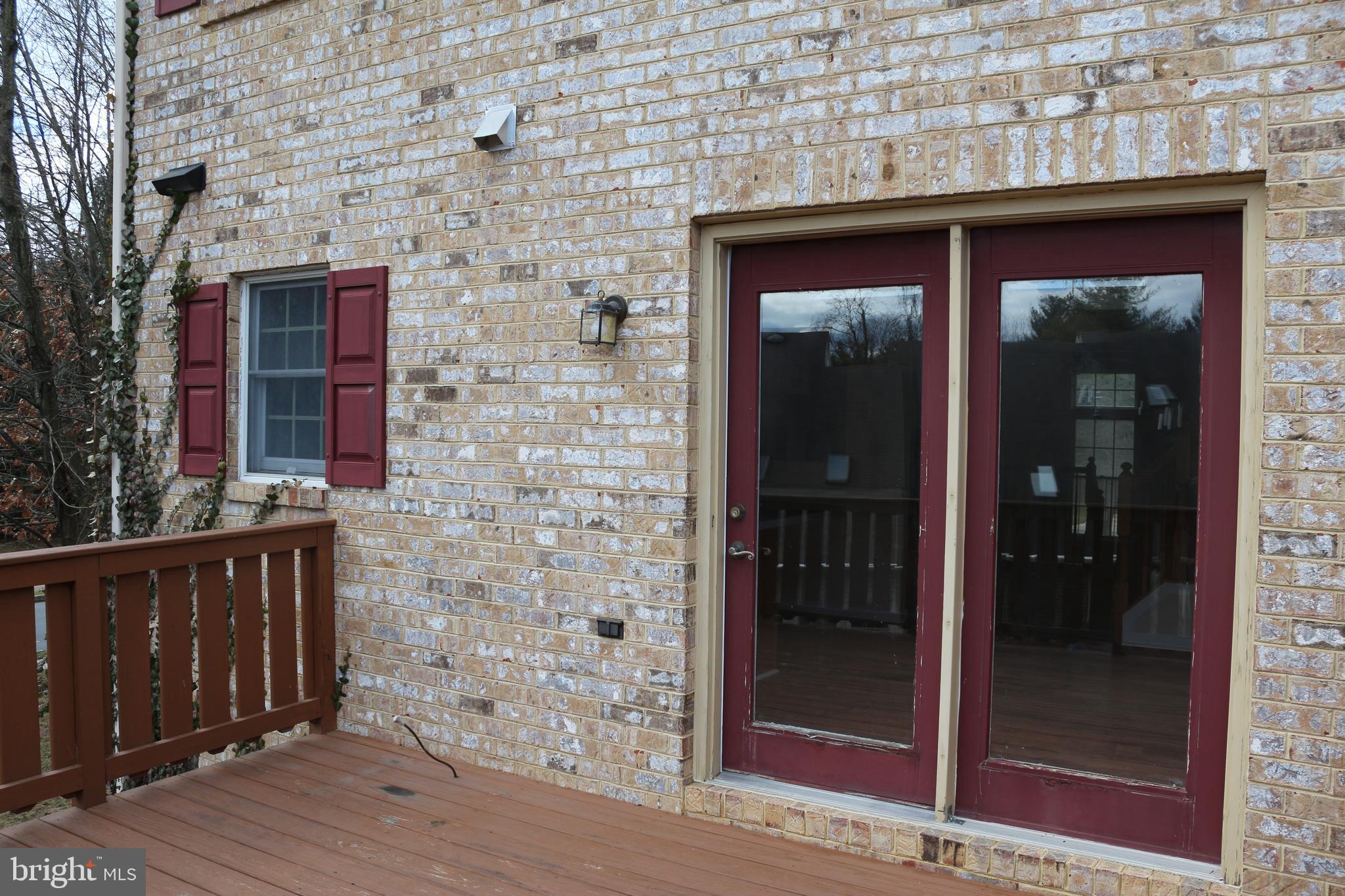 NORTH GATE TOWNE HOMES - Residential