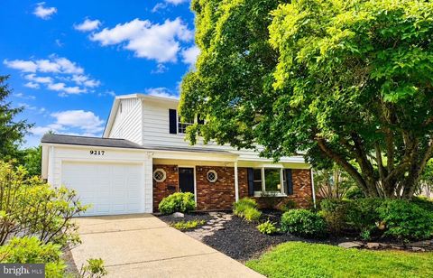 Photo of 9217 Santayana Drive, FAIRFAX, VA 22031 (MLS # VAFX2322500)