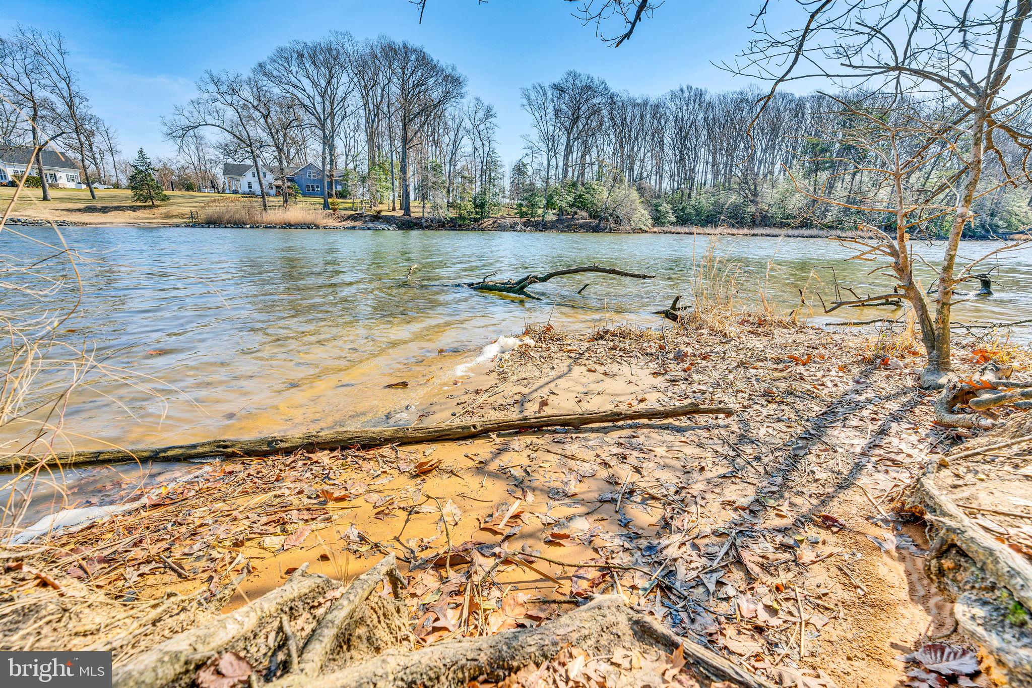 WOODS LANDING - Residential