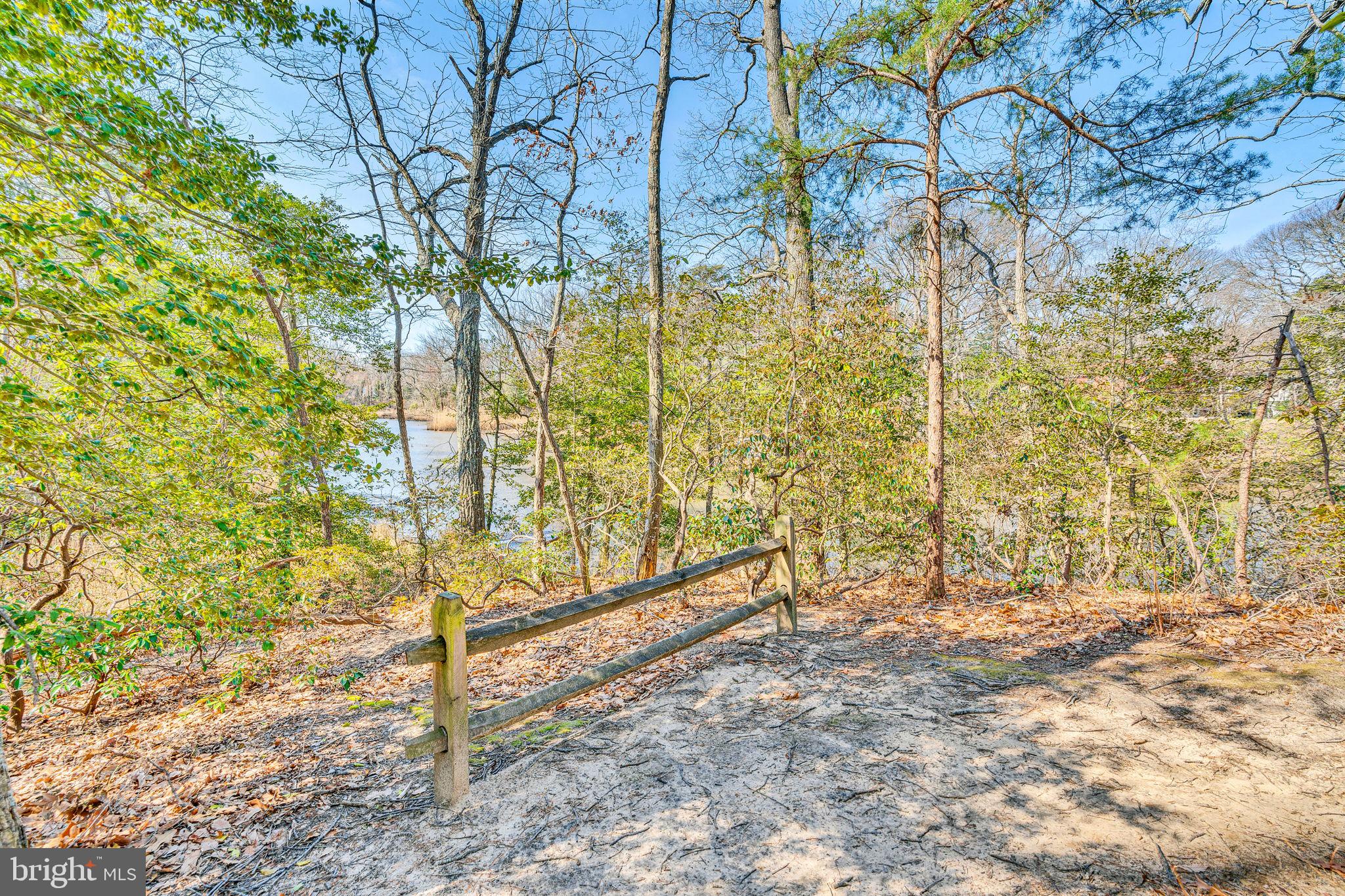 WOODS LANDING - Residential