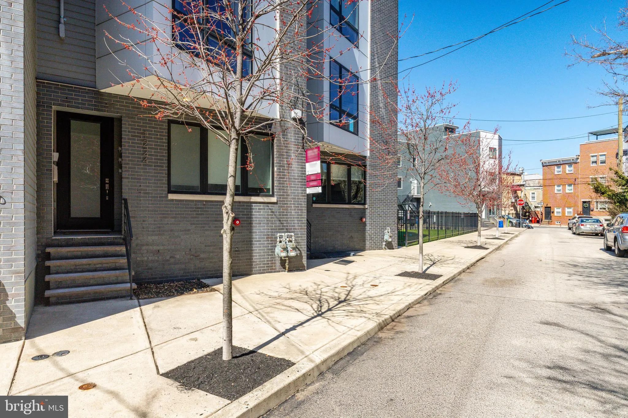 Philadelphia, Pennsylvania 19122, United States, 2 Bedrooms Bedrooms, ,2 BathroomsBathrooms,Residential,Active,93324