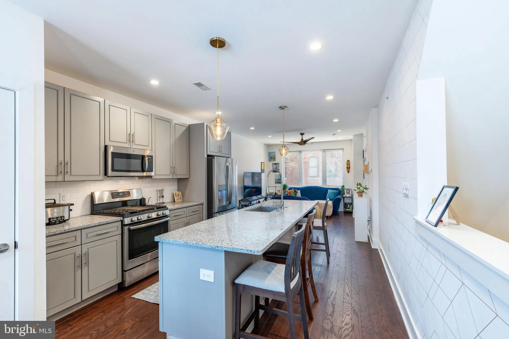 Philadelphia, Pennsylvania 19122, United States, 2 Bedrooms Bedrooms, ,2 BathroomsBathrooms,Residential,Active,93324