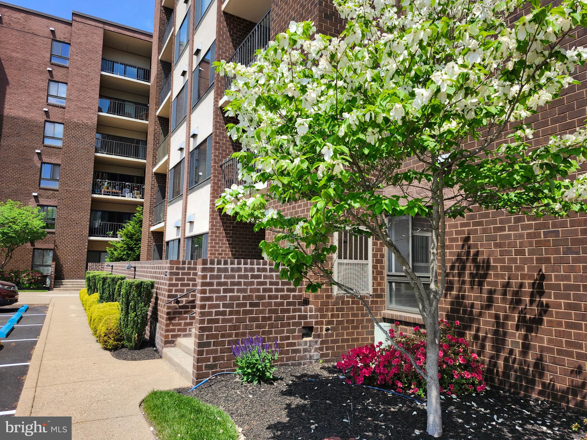 5100 CONVENT LANE 114