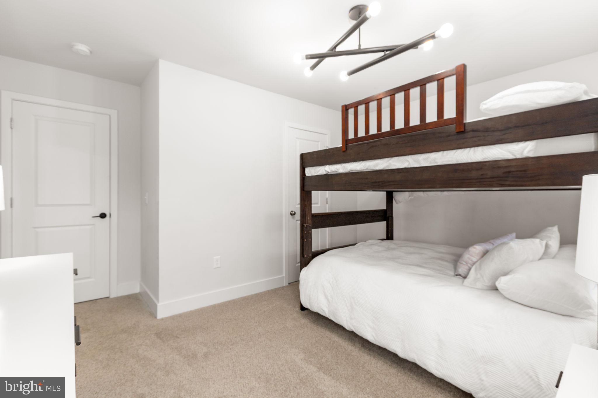 MORGAN II - Residential