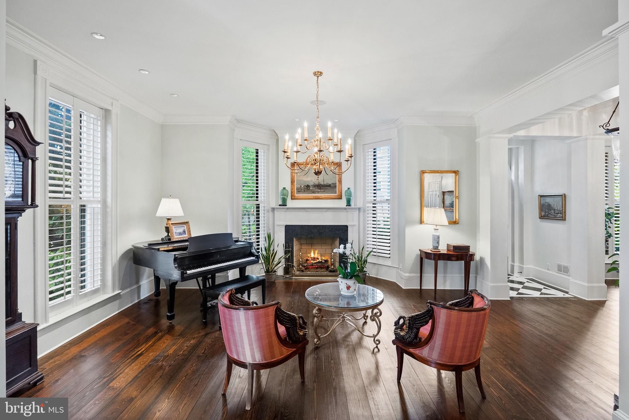 GEORGETOWN - Residential