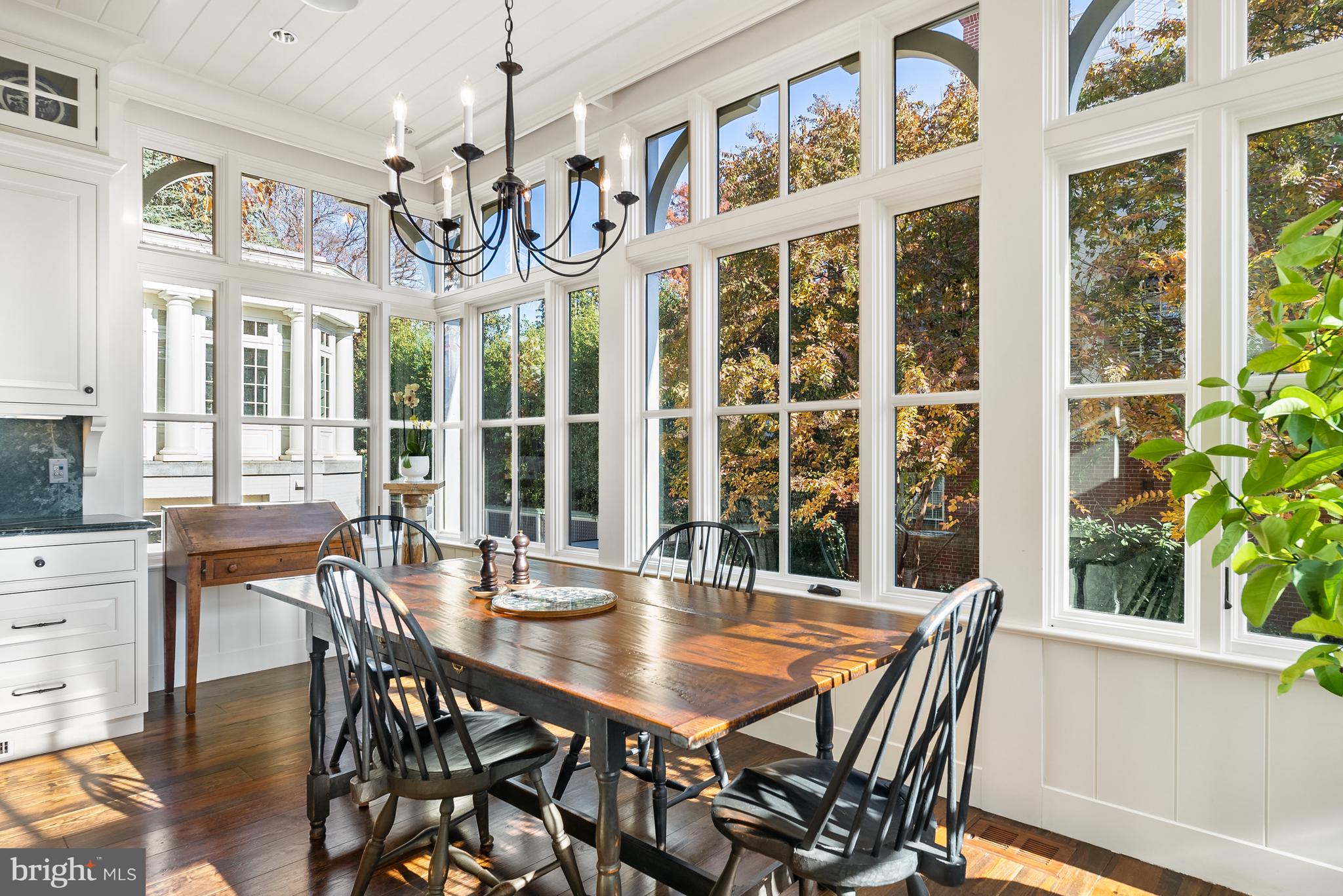 GEORGETOWN - Residential