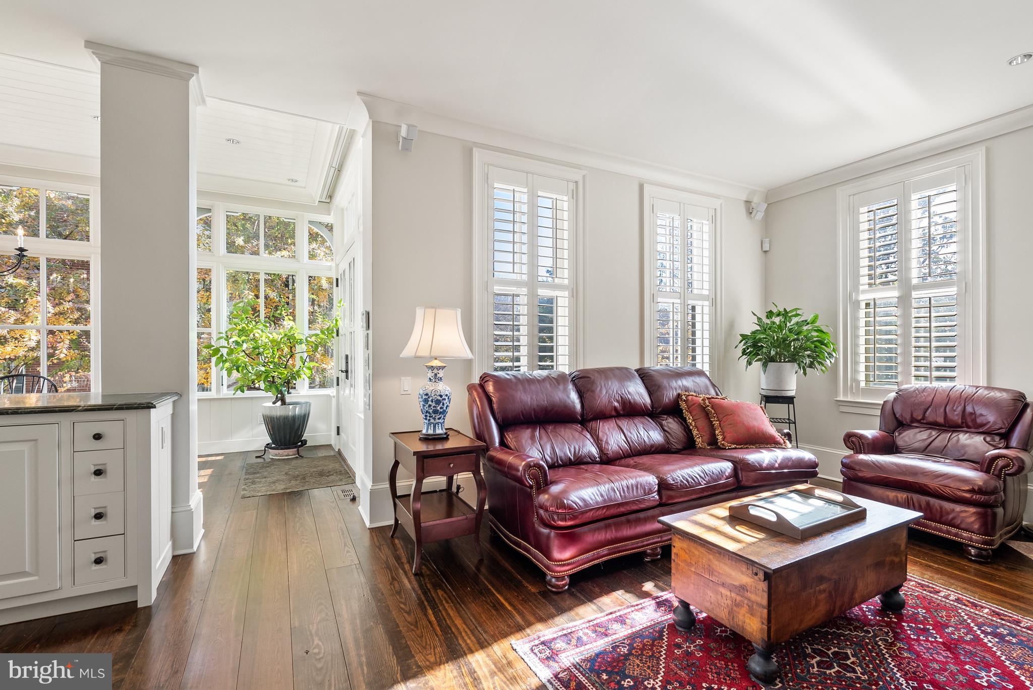 GEORGETOWN - Residential