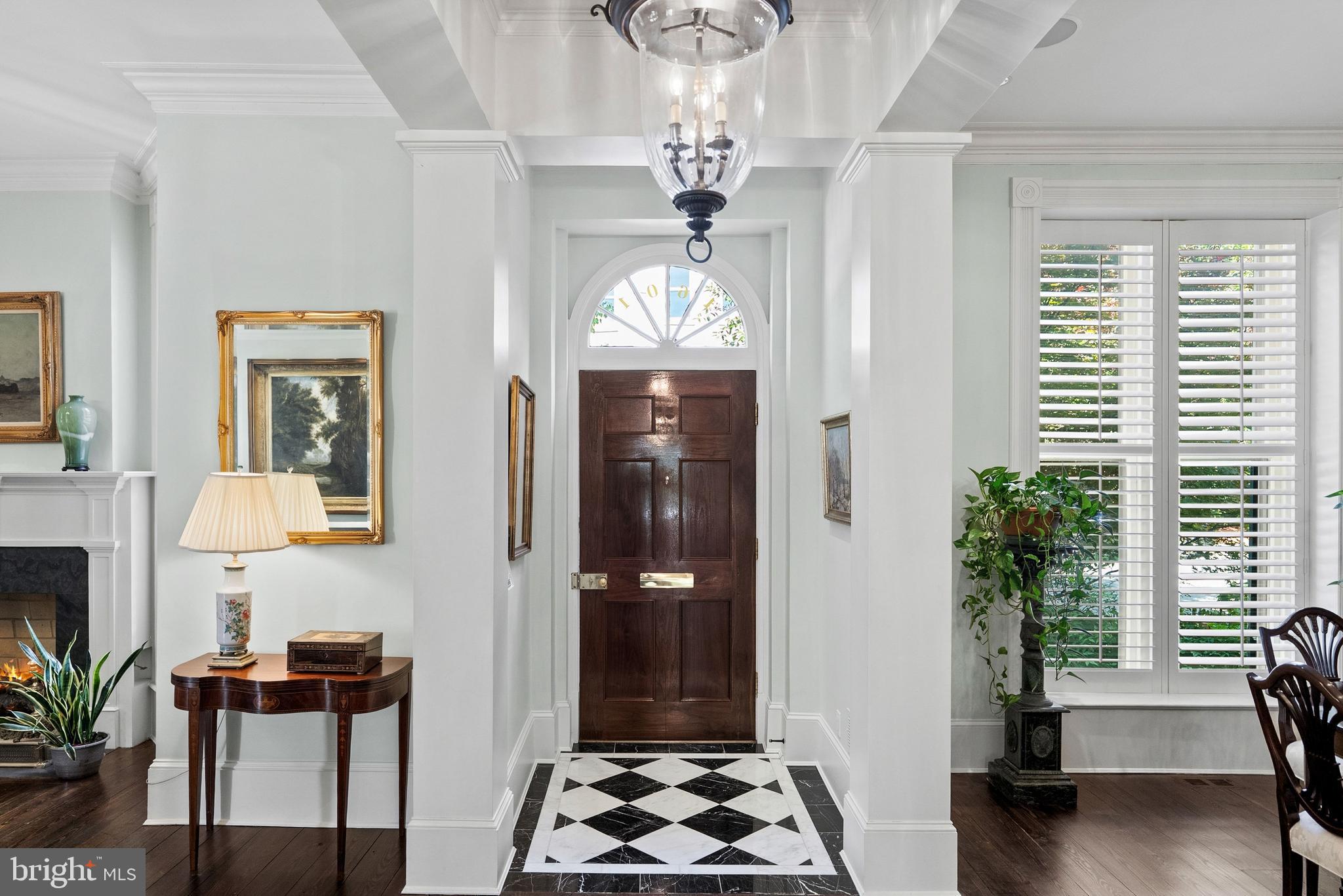 GEORGETOWN - Residential