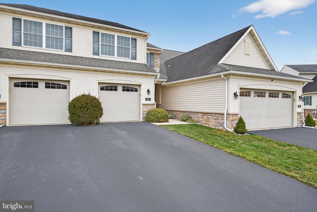 Photo of 526 Whitechapel Road, LANCASTER, PA 17603 (MLS # PALA2081472)